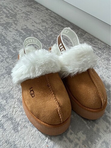Ugg terlik