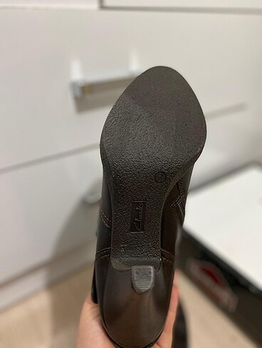 Clarks Deri çizme