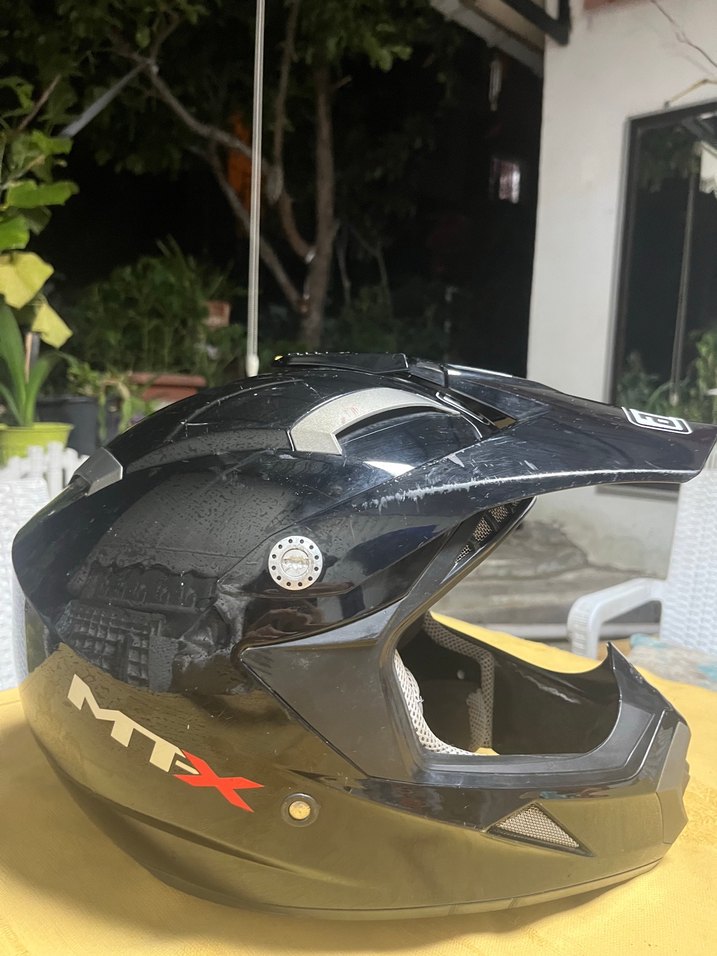 Kilitli Siyah Biker Motosiklet Kaskı - Görsel 4