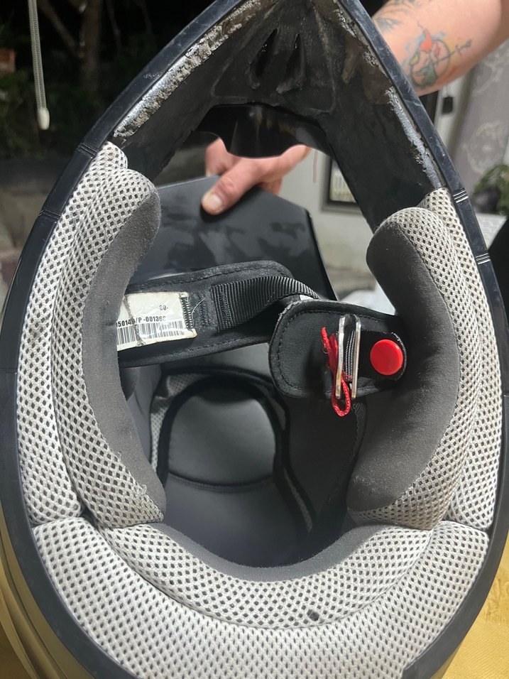 Kilitli Siyah Biker Motosiklet Kaskı - Görsel 5