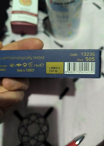 Pierre Cardin Mavi Maskara - Yoğun Koyu Renk - Görsel 3