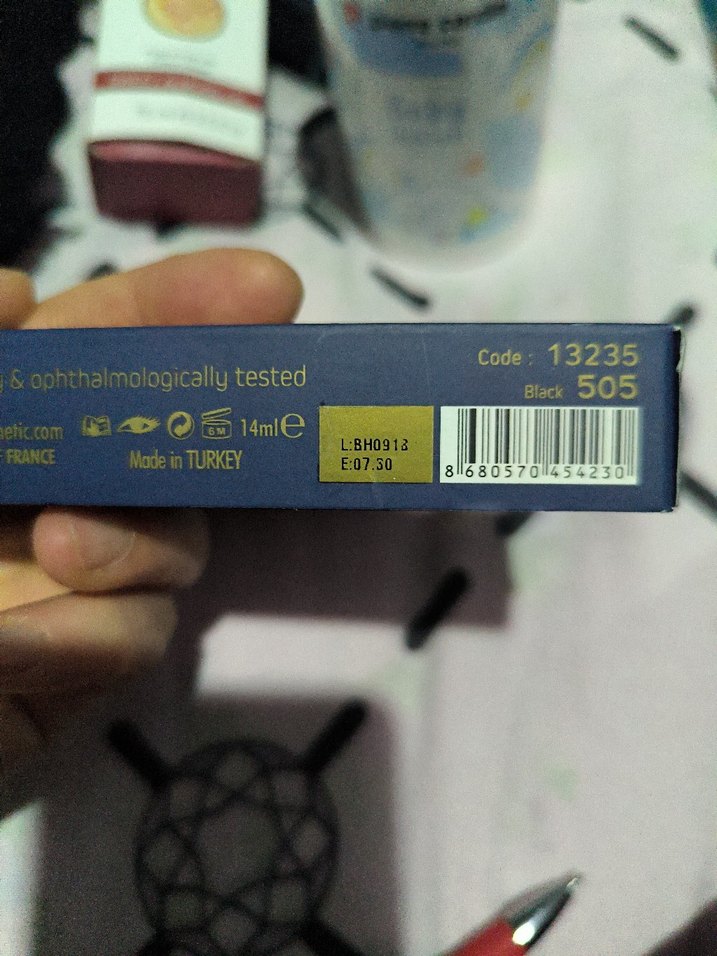 Pierre Cardin Mavi Maskara - Yoğun Koyu Renk - Görsel 3