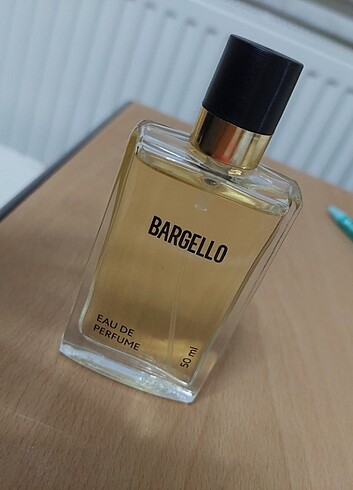 Yves Saint Laurent Bargello 228