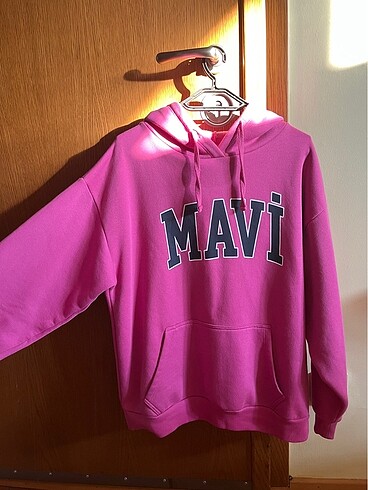 Mavi sweatshirt