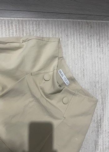 Bej Mini Etek, Salaş Kesim, Sokak Stili - Görsel 3