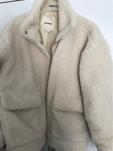 Pull&Bear ekru peluş mont