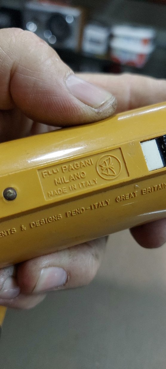 Sarı Plastik El Feneri donem urun adet 500 tl - Görsel 4