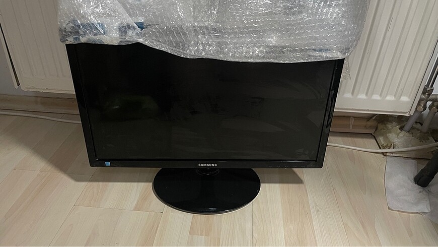 Samsung 60Hz 1920*1080 Monitör - Görsel 7