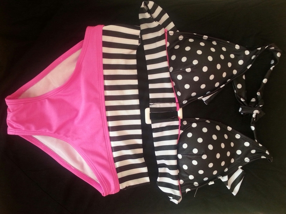 çizgili bikini