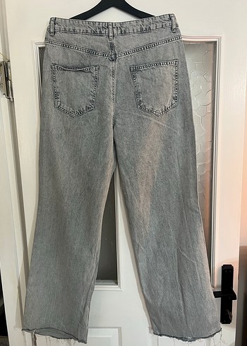 Gri Yırtık Bol Kesim Kadın Kot Pantolon - Görsel 3