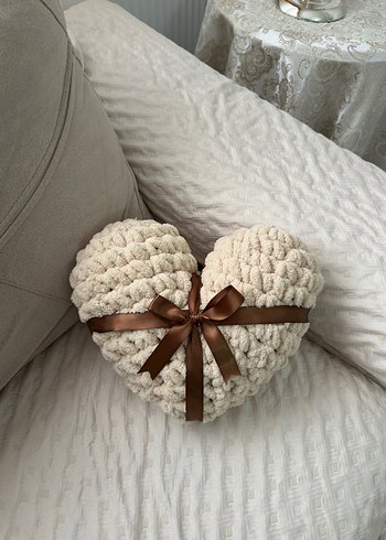 Puffy Kalpli yastık - Görsel 10