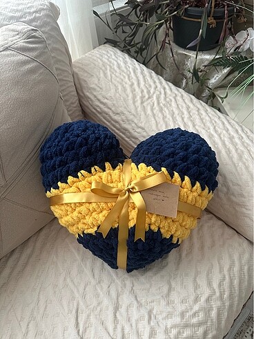 Puffy Kalpli yastık - Görsel 4