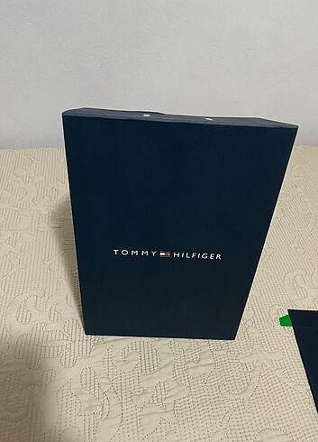 Beden Tommy Hilfiger çanta