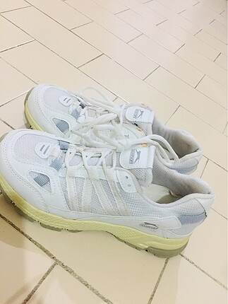 37 Beden beyaz Renk Koşu ayakkabısı