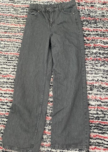 Gri Bağlama Desenli Bol Kesim Kot Pantolon - Görsel 3