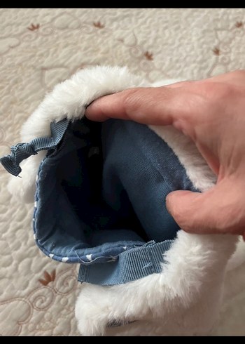 Beyaz Nakışlı Peluş Çocuk sırt çantası - Görsel 3