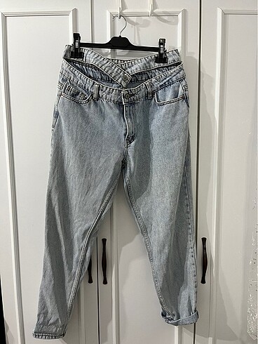 Urban outfittters vintage mom jean