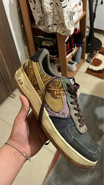 Travis