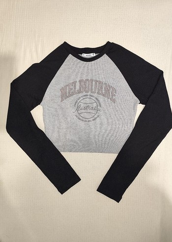 gri kolları siyah uzun kollu crop top - Görsel 2