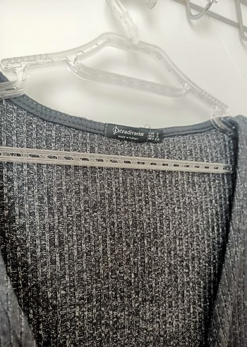 Gri triko bluz - Görsel 3