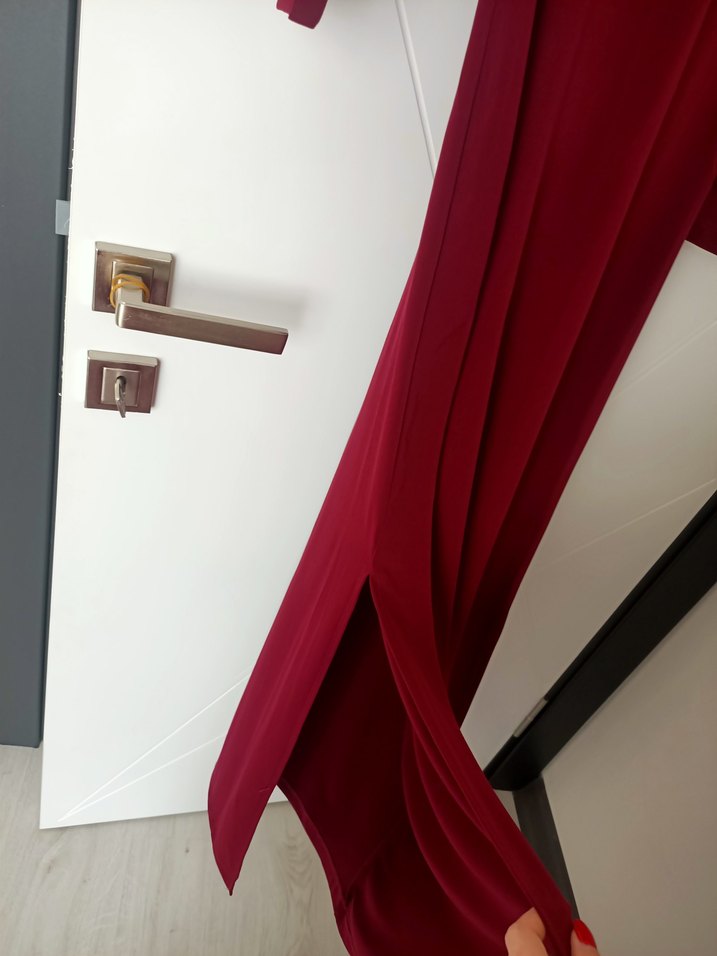 Bordo V Yaka Uzun Kollu Uzun Elbise - Görsel 3