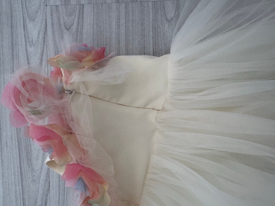 Beyaz Dantelli Askılı Çocuk Elbisesi - Görsel 3