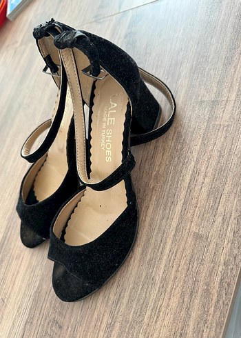 Siyah Süet Bağcıklı Kadın Blok Topuklu Ayakkabı - Görsel 5