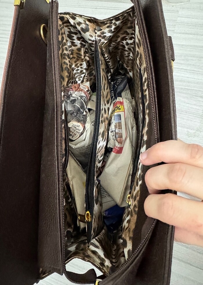 Kahverengi desenli çanta - Görsel 4