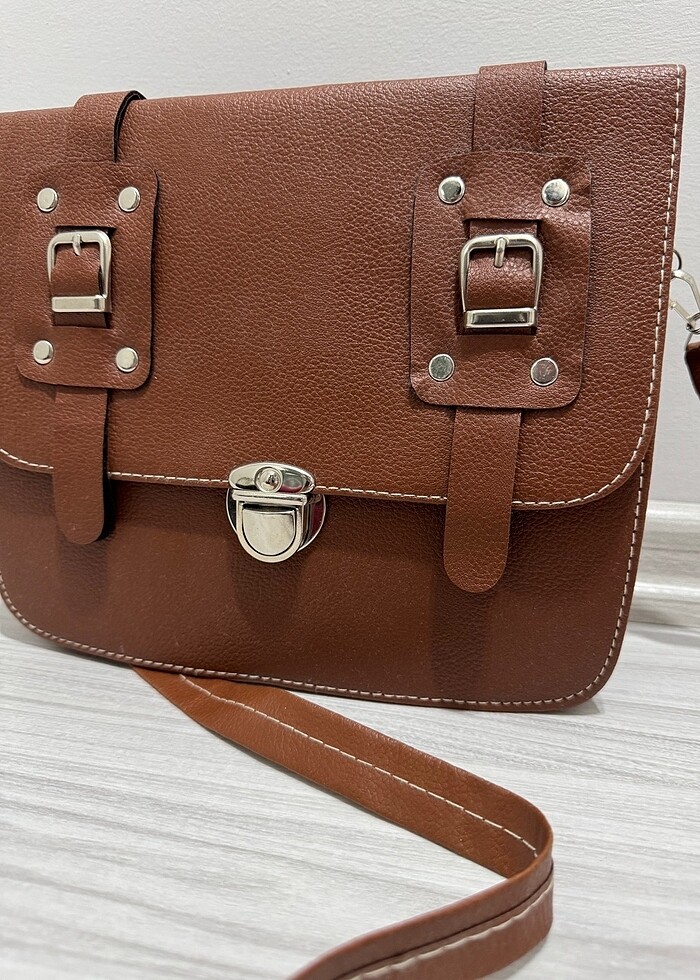 Kahverengi çapraz çanta - Görsel 2