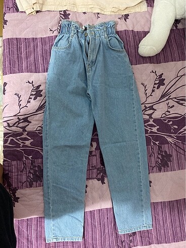 Beli lastikli jean