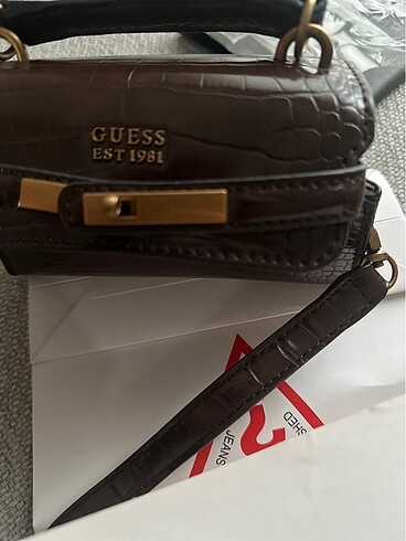Guess Guess acı kahve çanta