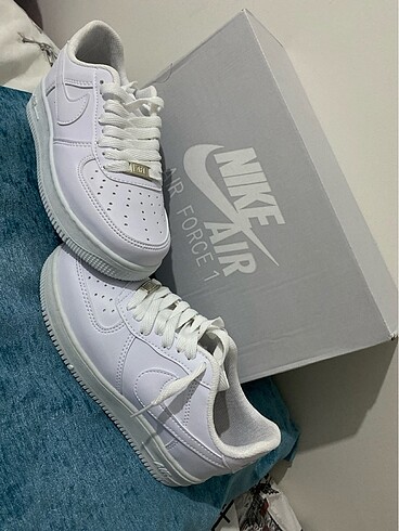 Nike Air Force beyaz spor ayakkabı