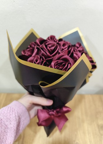 El Yapımı saten gül buketi - Görsel 2