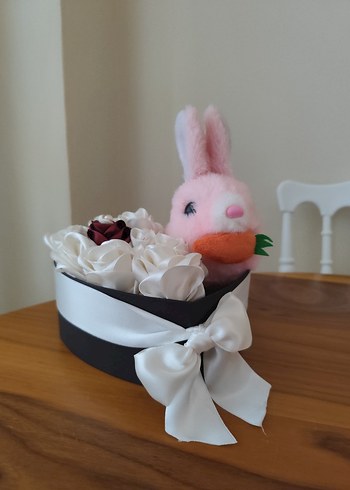 Pembe Tavşanlı Beyaz Peluş Oyuncak Buket - Görsel 3