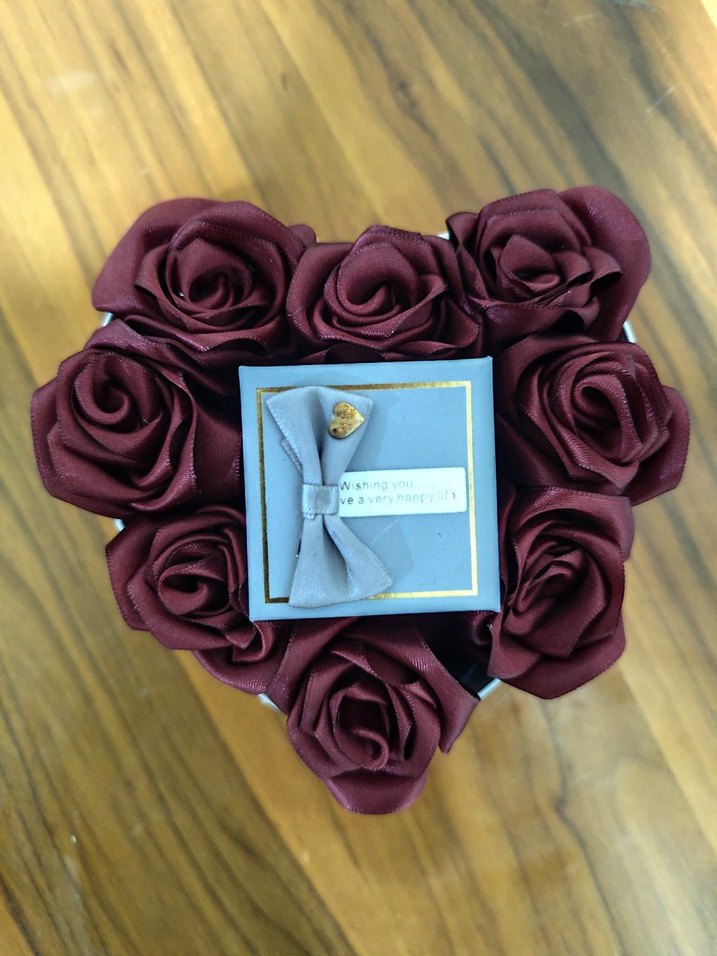 el emeği saten gül kutusu - Görsel 2