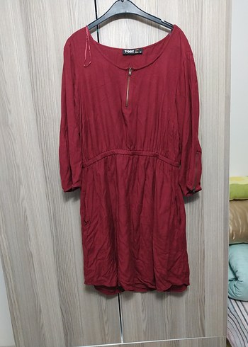 Kırmızı V Yaka Uzun Kollu Midi Tunik