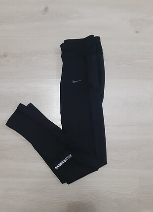Nike drifit tayt