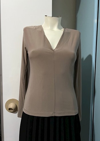 Bej V Yaka Uzun Kollu Kadın Bluz - Görsel 3