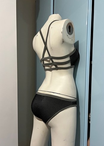 Siyah Strappy Mini Spor Bikini Takımı - Görsel 7