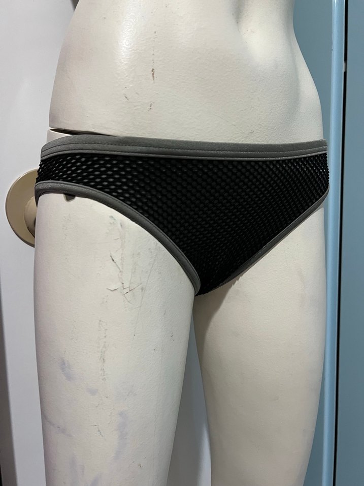 Siyah Strappy Mini Spor Bikini Takımı - Görsel 4