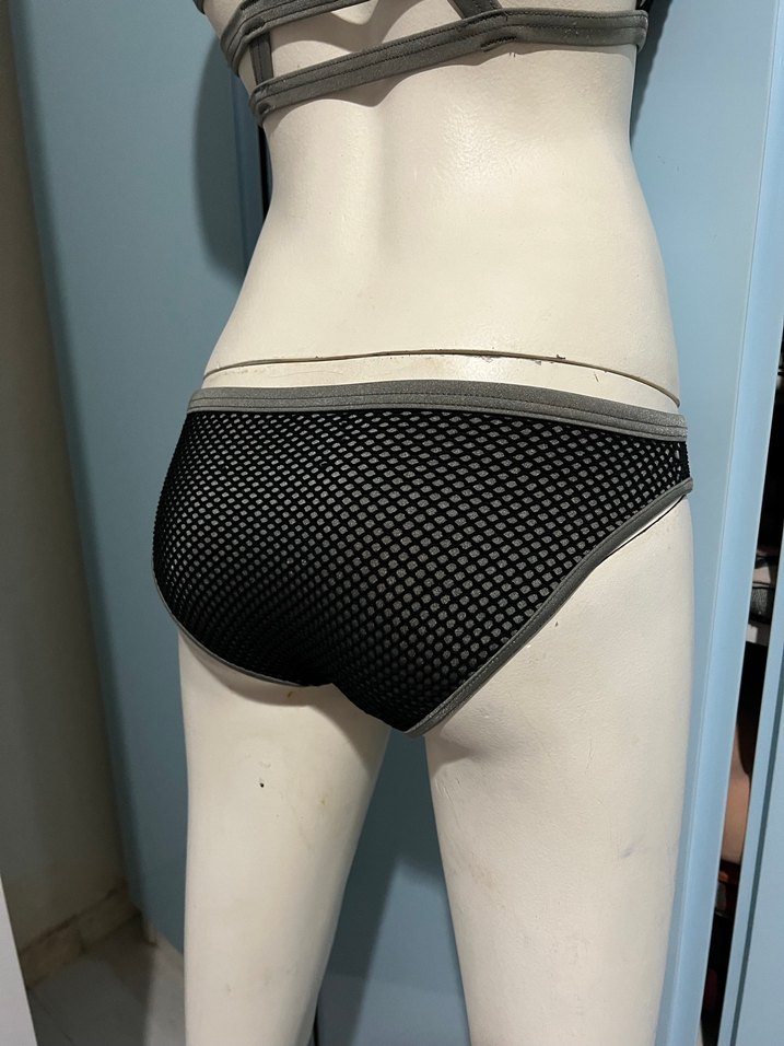 Siyah Strappy Mini Spor Bikini Takımı - Görsel 5