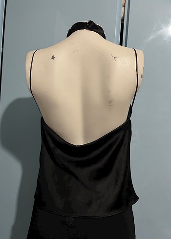 Siyah Drapeli Yüksek Yakalı Kolsuz Bluz - Görsel 6