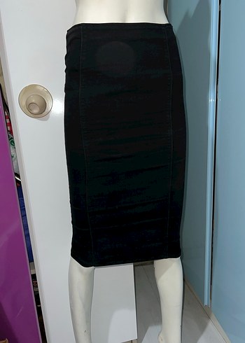 Siyah Düz Kesim Midi Kot Etek - Görsel 3