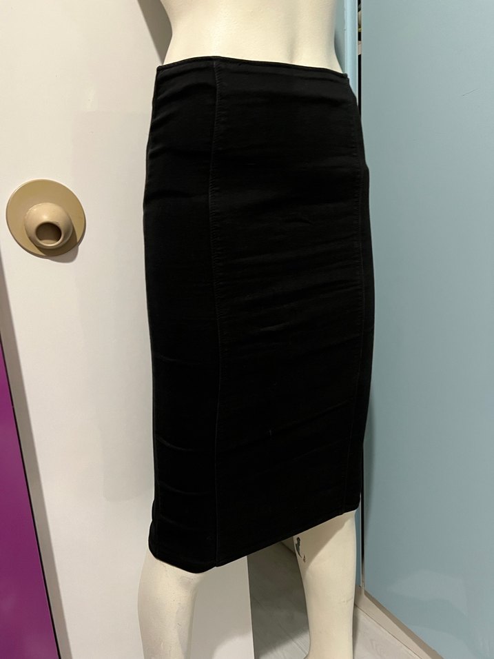 Siyah Düz Kesim Midi Kot Etek - Görsel 2