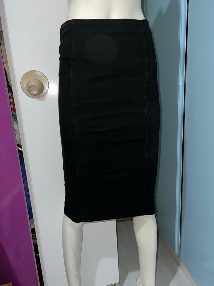 Siyah Düz Kesim Midi Kot Etek - Görsel 3