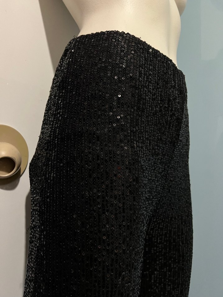 Siyah Pullu Kadın Pantolon - Görsel 4