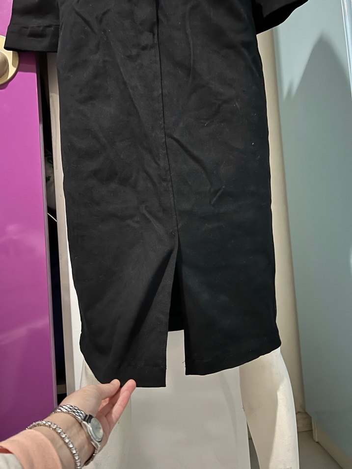 Düğmeli Siyah Uzun Kadın Elbise - Görsel 4