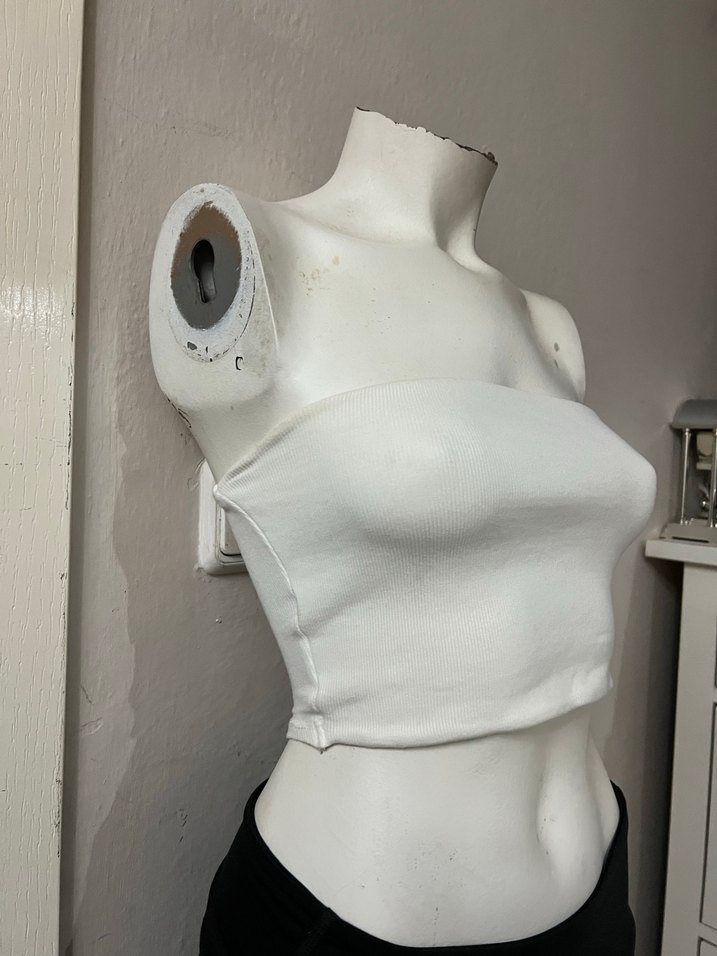 Beyaz Straplez Kadın Crop Top - Görsel 2