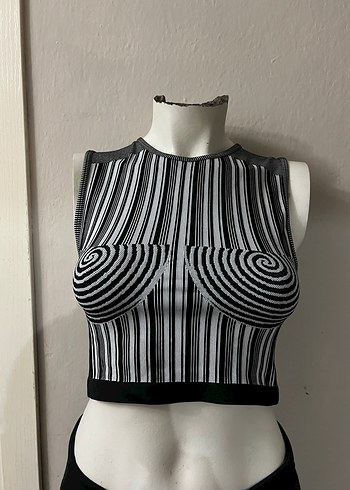 zara m