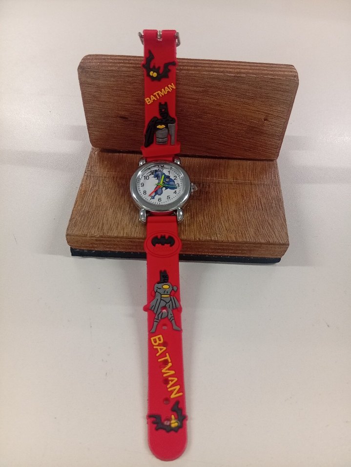 Kırmızı Batman Desenli Erkek Çocuk Kol Saati - Görsel 3